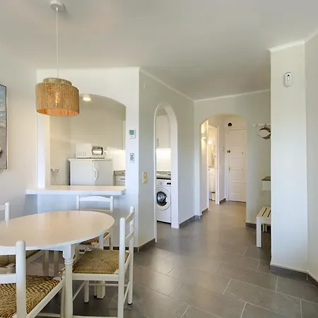 Welcs Estudio Precioso 049 Emp Frente Al Mar Daire *